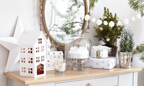 Best White And Silver Decorations For Christmas 2014 Express Co Uk