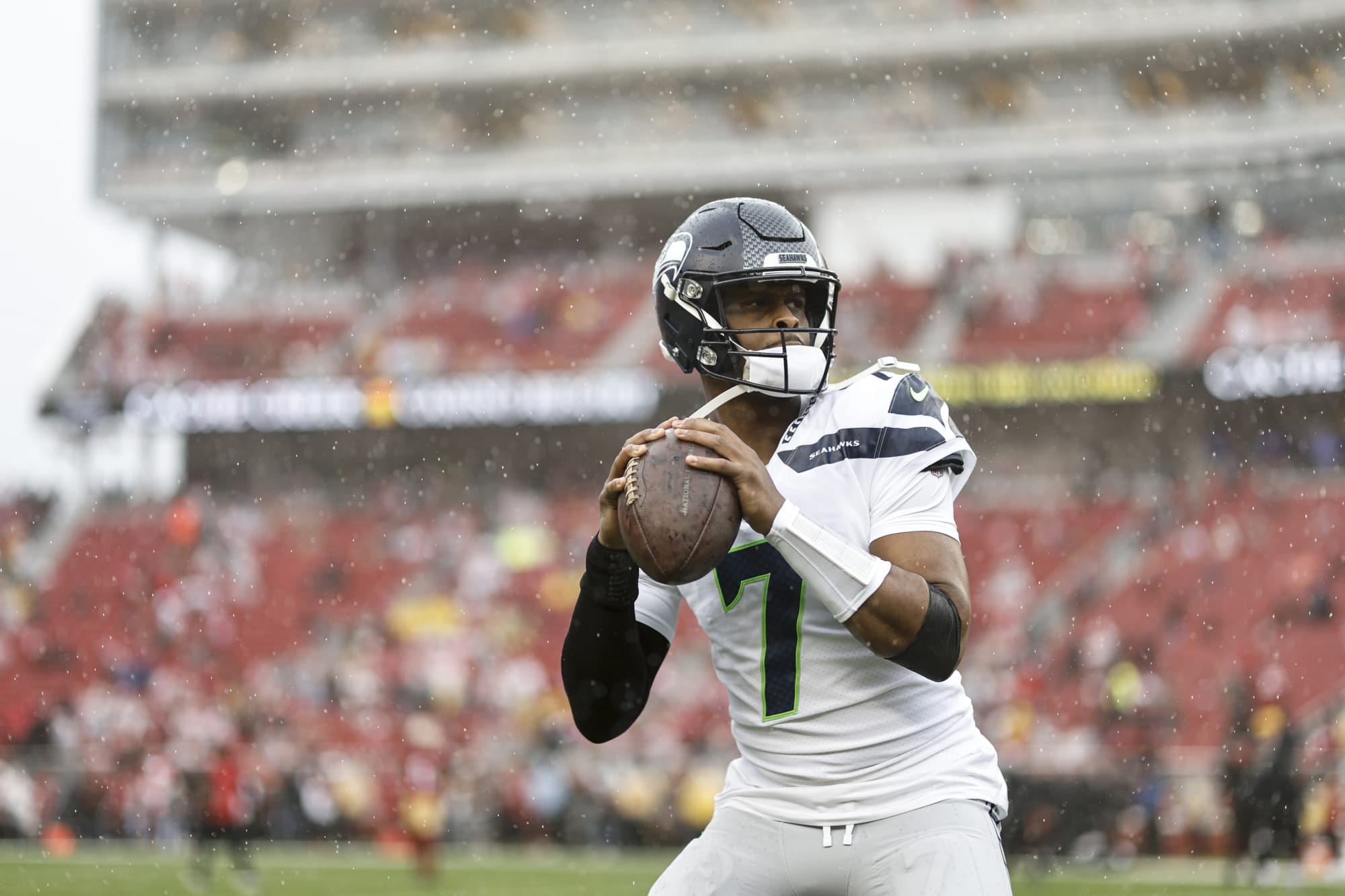 Seahawks, QB Geno Smith reach agreement on 3-year deal - The San