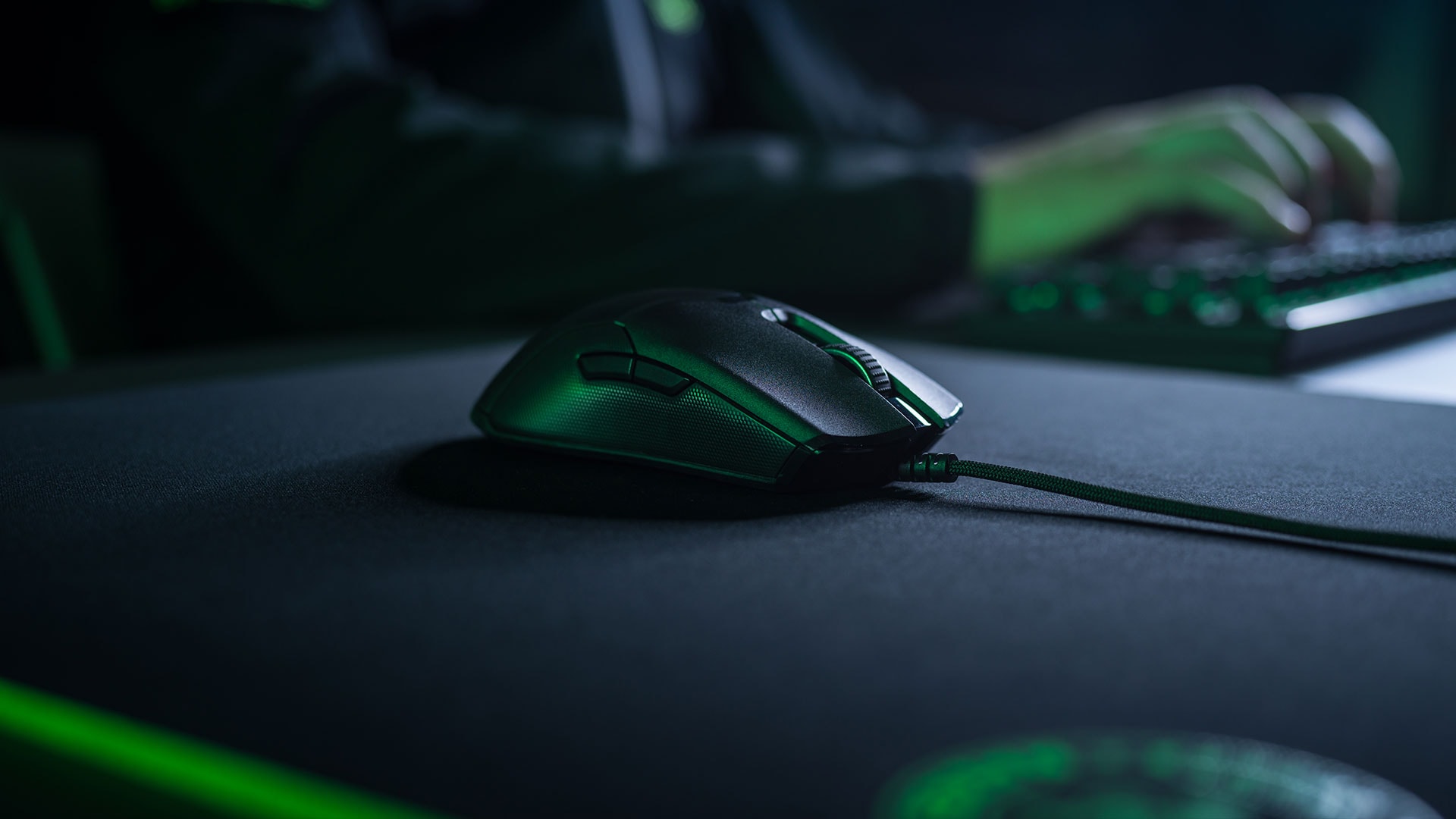 Razer Viper Gaming Mouse Hardware Review Cgmagazine