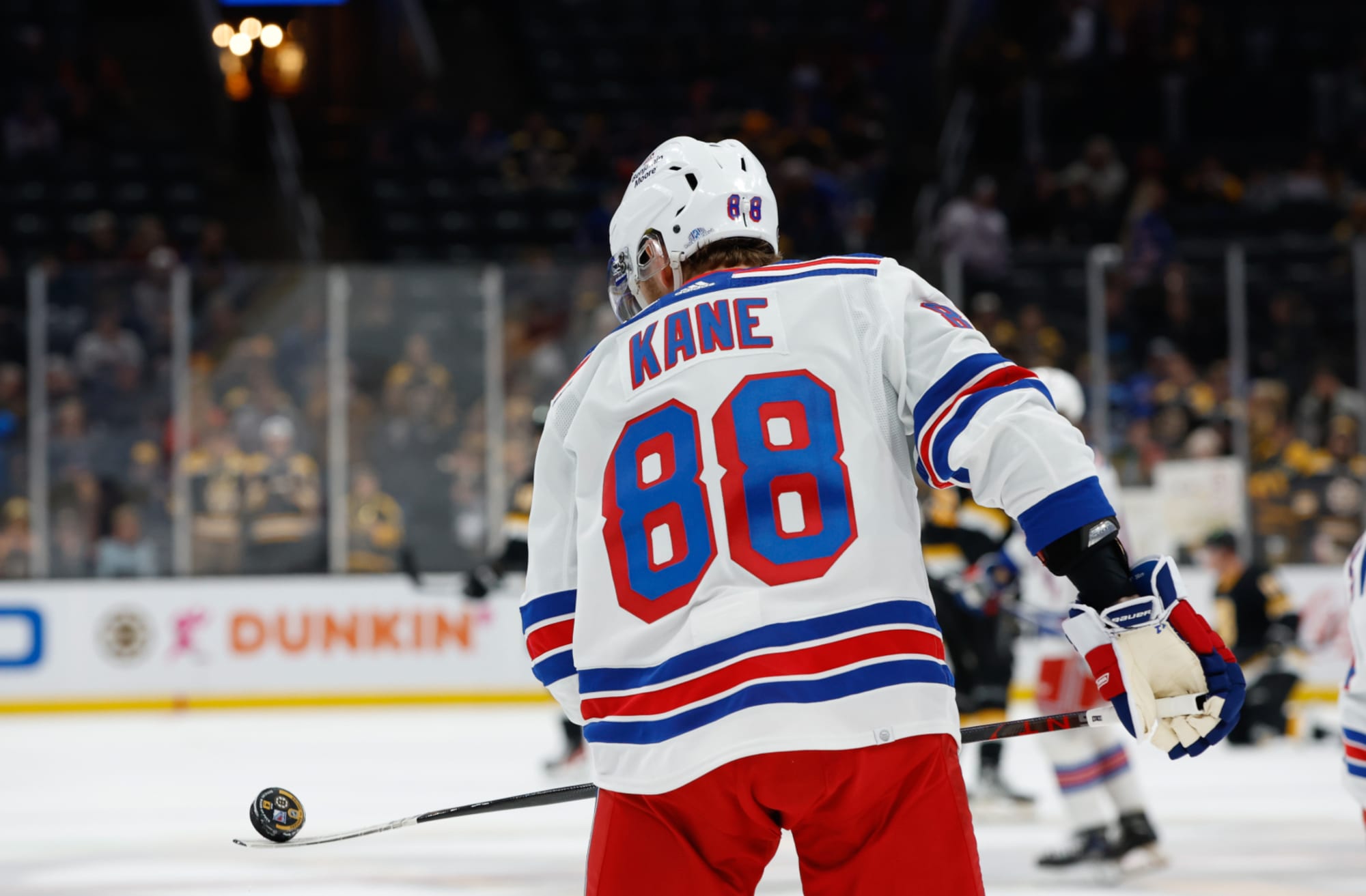 WATCH: Patrick Kane Just Scored His First Goal For The Rangers - Bleacher  Nation