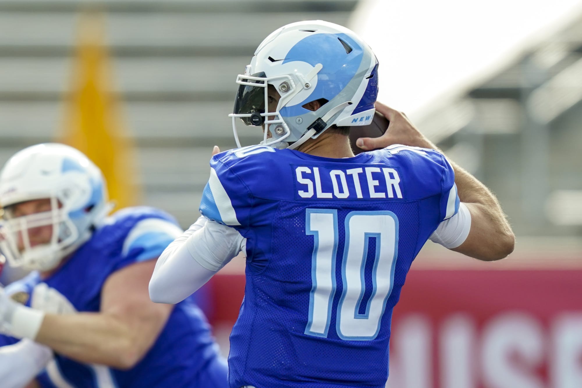 former-vikings-quarterback-shows-why-he-s-out-of-nfl