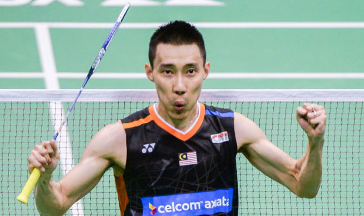 live badminton