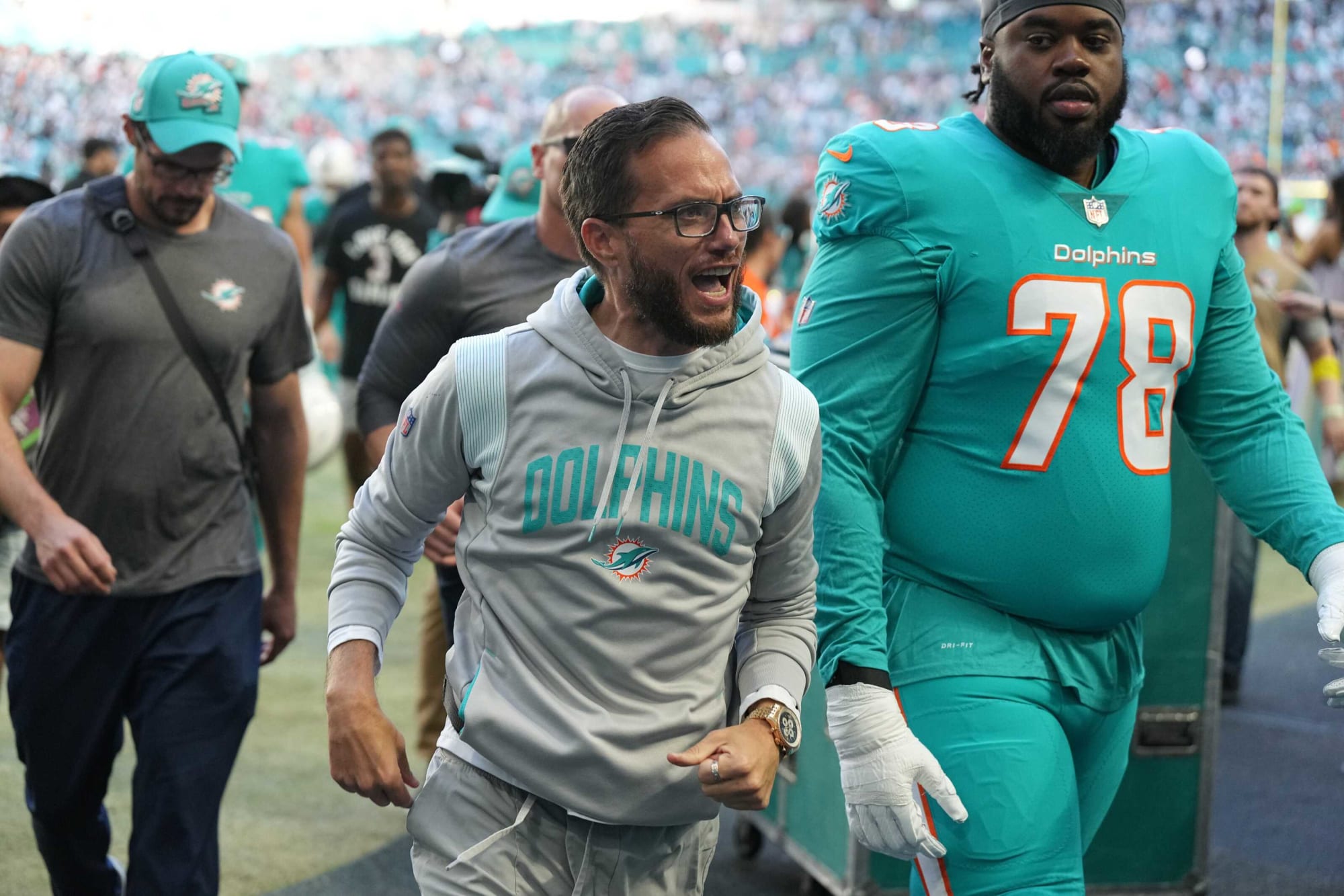 In Nick Sirianni and Mike McDaniel, the Eagles and Dolphins are out with  the old and in with the millennials – The Morning Call