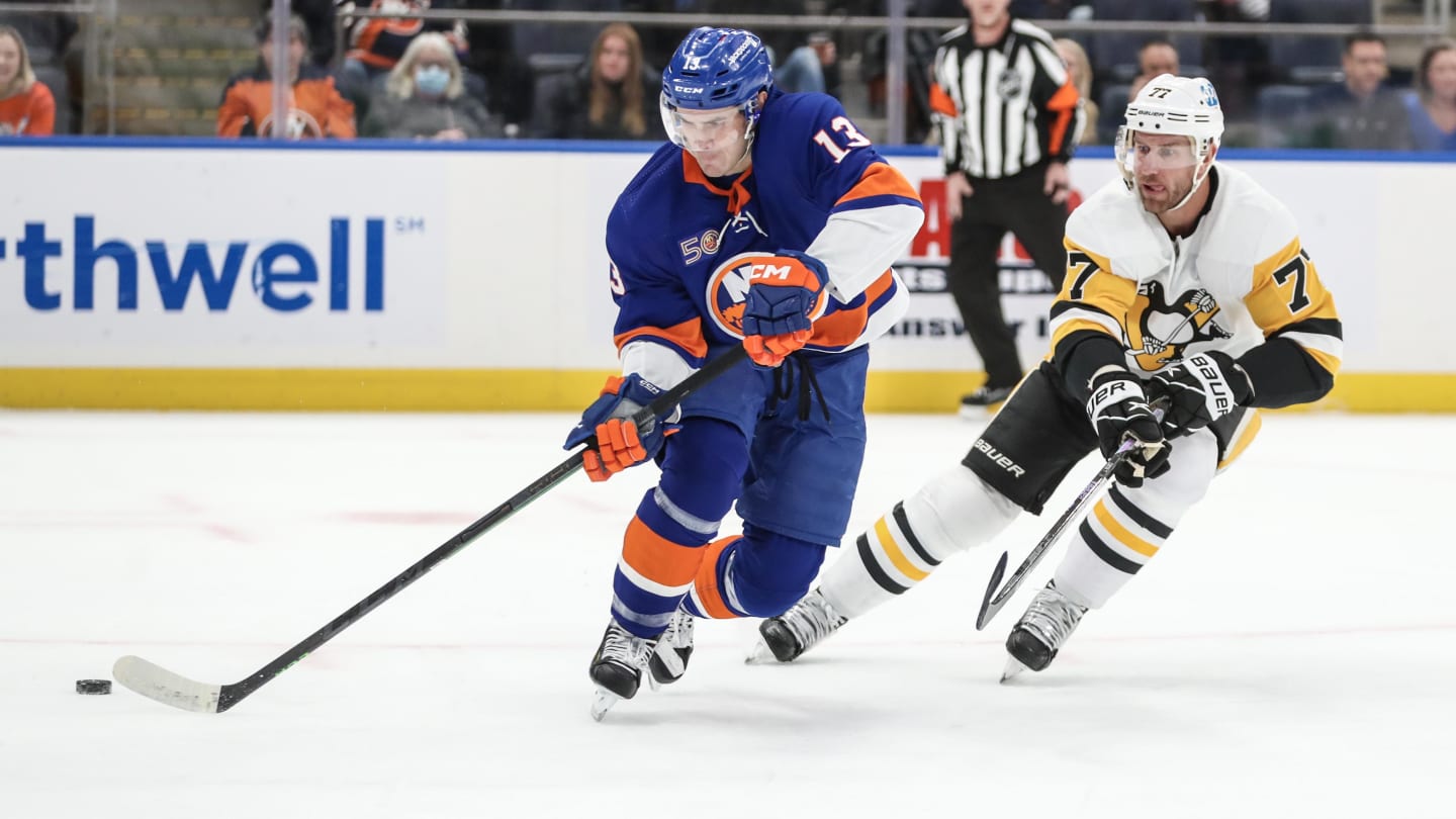 NY Islanders fans mourn loss of Mathew Barzal's hair after latest